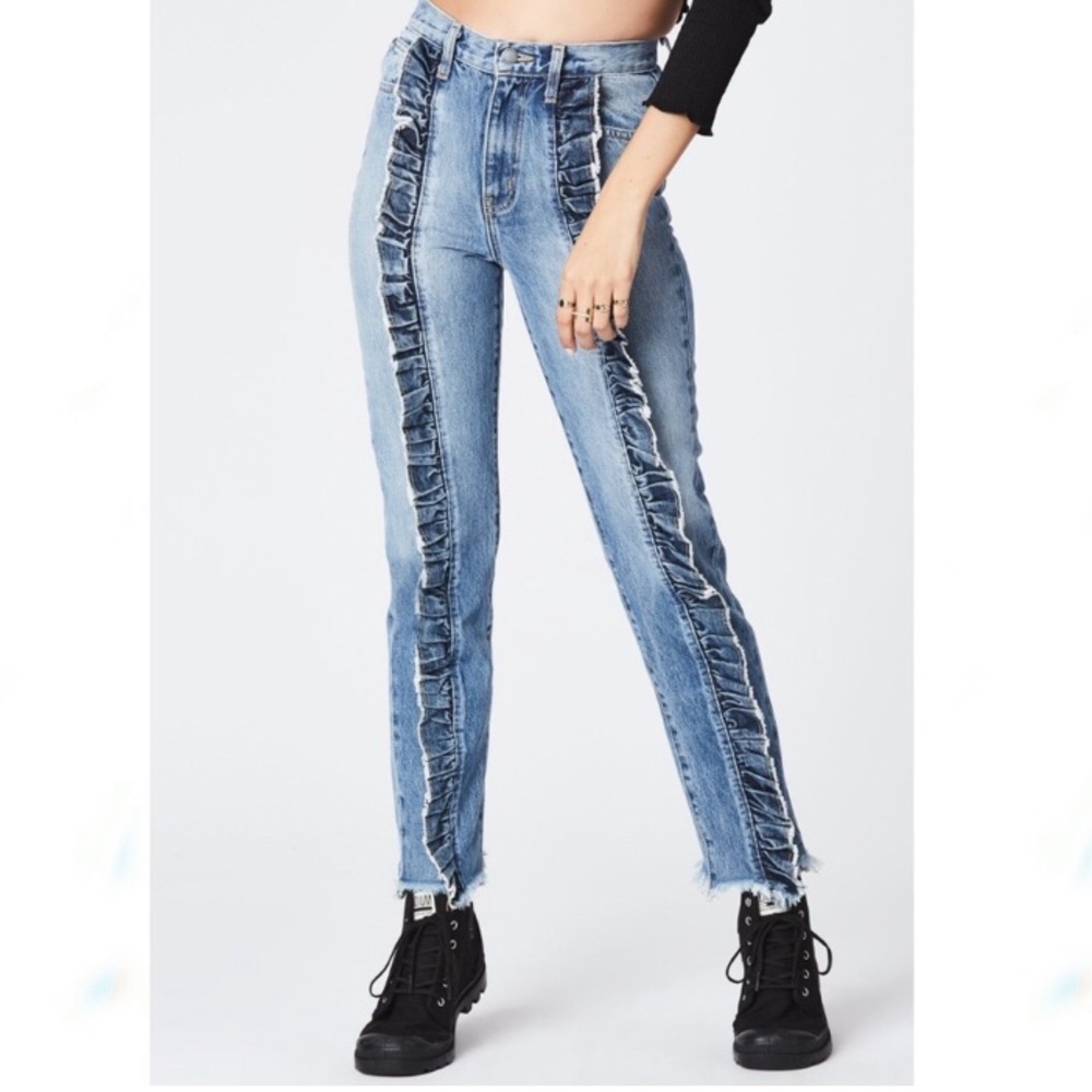 Carmar Denim LF Ursula Ruffle Front Raw Hem Straight Jeans